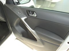 2010款 2.0TSI 四驱旗舰导航版 5座