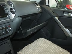 2010款 2.0TSI 四驱旗舰导航版 5座