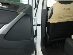 2010款 2.0TSI 四驱旗舰导航版 5座