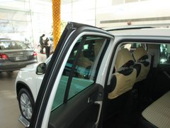 2010款 2.0TSI 四驱旗舰导航版 5座