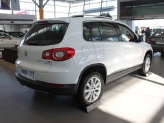 2010款 2.0TSI 四驱旗舰导航版 5座