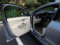 2011款 2.0T DCT 智尊型