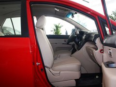 2011款 1.6L 手动 舒适版 5座