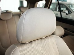 2011款 1.6L 手动 舒适版 5座