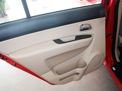2011款 1.6L 手动 舒适版 5座
