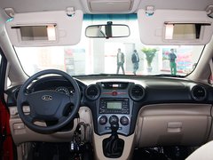 2011款 1.6L 手动 舒适版 5座