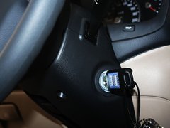 2011款 1.6L 手动 舒适版 5座