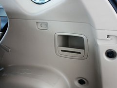 2011款 1.6L 手动 舒适版 5座