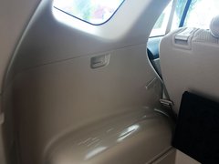2011款 1.6L 手动 舒适版 5座