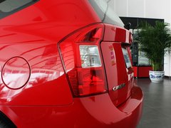 2011款 1.6L 手动 舒适版 5座