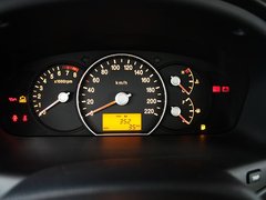 2011款 1.6L 手动 舒适版 5座
