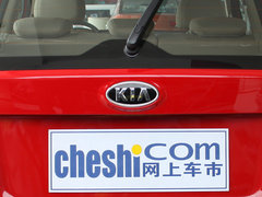 2011款 1.6L 手动 舒适版 5座