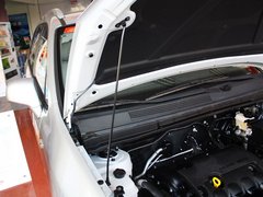 2011款 1.6L 手动 舒适版 5座