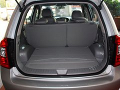 2011款 1.6L 手动 舒适版 5座