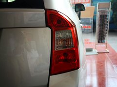 2011款 1.6L 手动 舒适版 5座