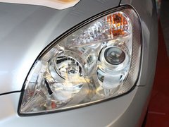 2011款 1.6L 手动 舒适版 5座