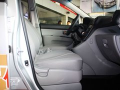 2011款 1.6L 手动 舒适版 5座