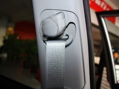 2011款 1.6L 手动 舒适版 5座