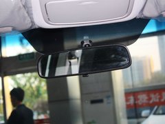 2011款 1.6L 手动 舒适版 5座