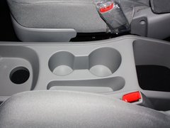 2011款 1.6L 手动 舒适版 5座