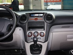 2011款 1.6L 手动 舒适版 5座