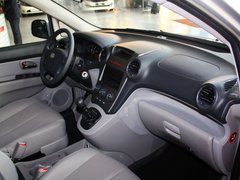 2011款 1.6L 手动 舒适版 5座