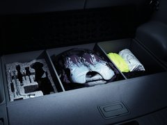2011款 1.6L 自动 豪华版 5座