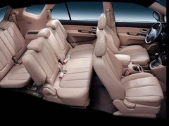 2011款 1.6L 自动 豪华版 5座