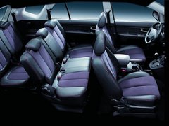 2011款 1.6L 自动 豪华版 5座