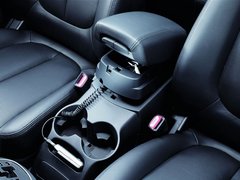 2011款 1.6L 自动 豪华版 5座