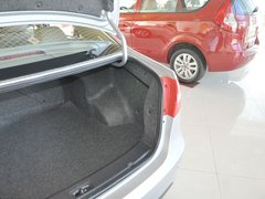 2011款 1.5 手动 豪华型