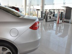 2011款 1.5 手动 豪华型