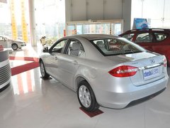 2011款 1.5 手动 豪华型