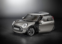2011款 1.6T 自动 COOPER S ALL4版 5座