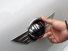 2011款 1.6T 自动 COOPER S ALL4版 5座
