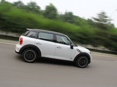 2011款 1.6T 自动 COOPER S ALL4版 5座