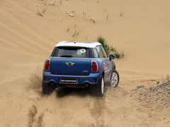 MINI  MINI COUNTRYMAN