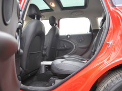 2011款 1.6T 自动 COOPER S ALL4版 5座