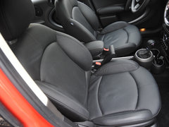 2011款 1.6T 自动 COOPER S ALL4版 5座