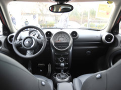 2011款 1.6T 自动 COOPER S ALL4版 5座