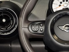 2011款 1.6T 自动 COOPER S ALL4版 5座