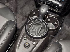 2011款 1.6T 自动 COOPER S ALL4版 5座