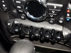 2011款 1.6T 自动 COOPER S ALL4版 5座