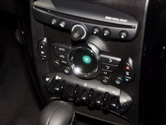 2011款 1.6T 自动 COOPER S ALL4版 5座