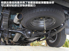 2010款 3.0L 手动 国Ⅲ 两驱豪华型 5座