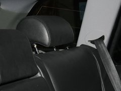 2011款 2.4 手动 四驱超豪华型 5座
