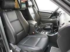 2011款 2.4 手动 四驱超豪华型 5座