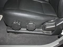 2011款 2.4 手动 四驱超豪华型 5座