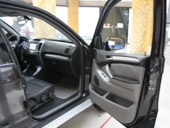 2011款 2.4 手动 四驱超豪华型 5座