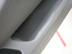 2011款 2.4 手动 四驱超豪华型 5座